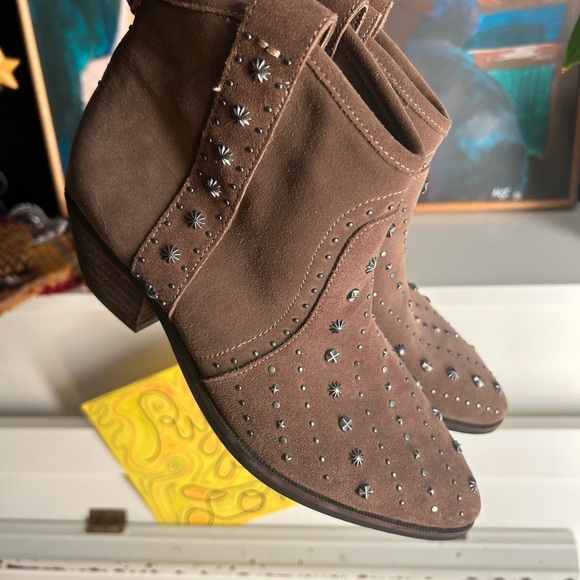 Sam Edelman Studded Brown Suede Ankle Boots 6.5" - Picture 1 of 16